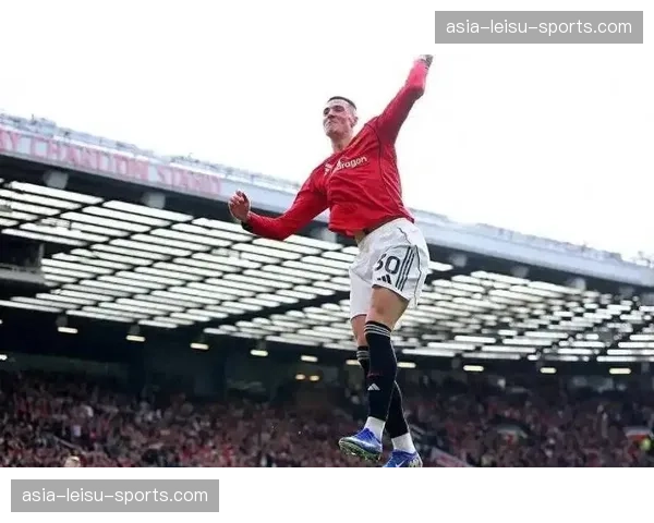 罗马诺：拜仁慕尼黑已将勒沃库森后卫塔列入夏窗引援名单